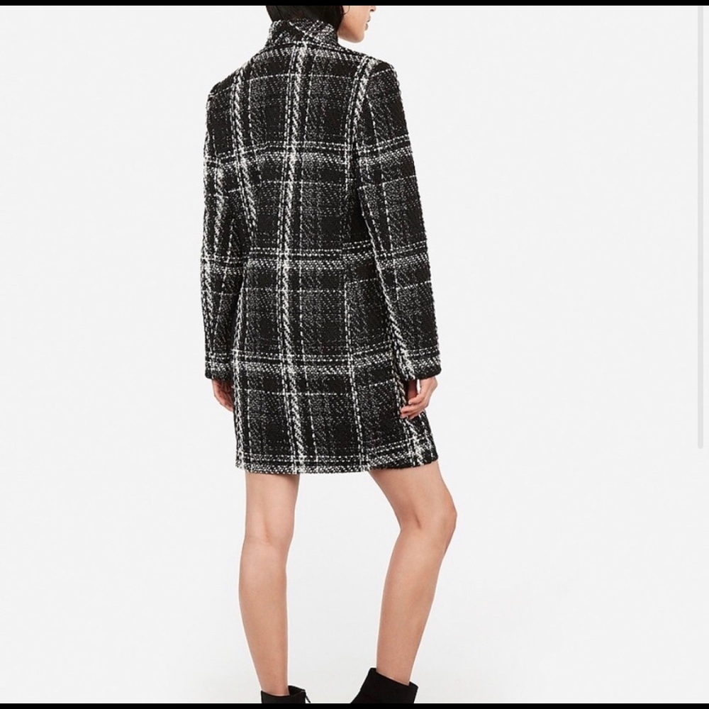 Coat - Picture 2 of 6